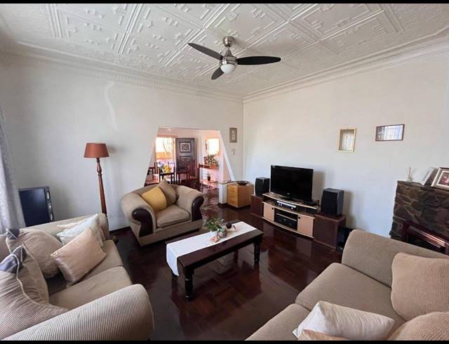 3 BEDROOM HOUSE FOR SALE IN MALVERN